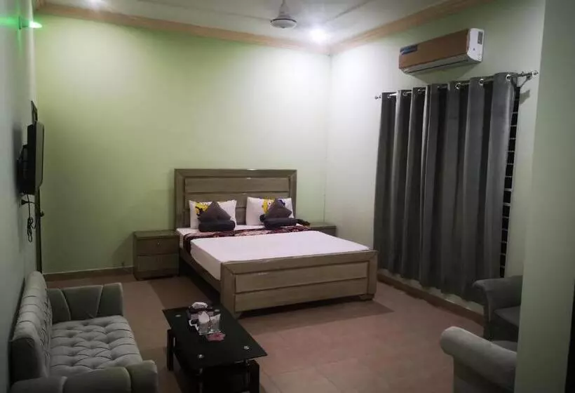 هتل Taj Palace Multan