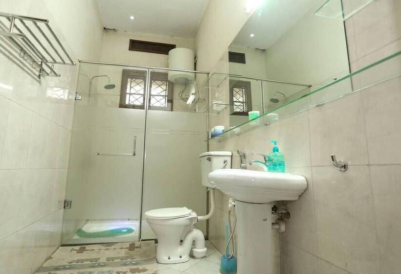 Immaculate 2 Bedroom Cottage In Kampala