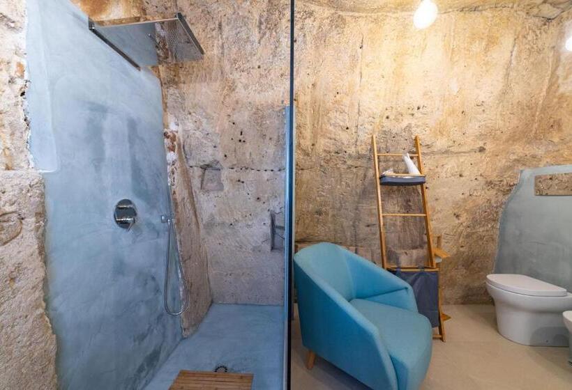 La Grotta Di Favignana