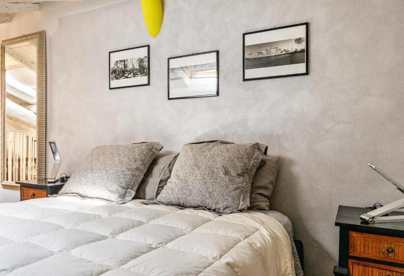 Lobram Castle Apartment Near Lazise