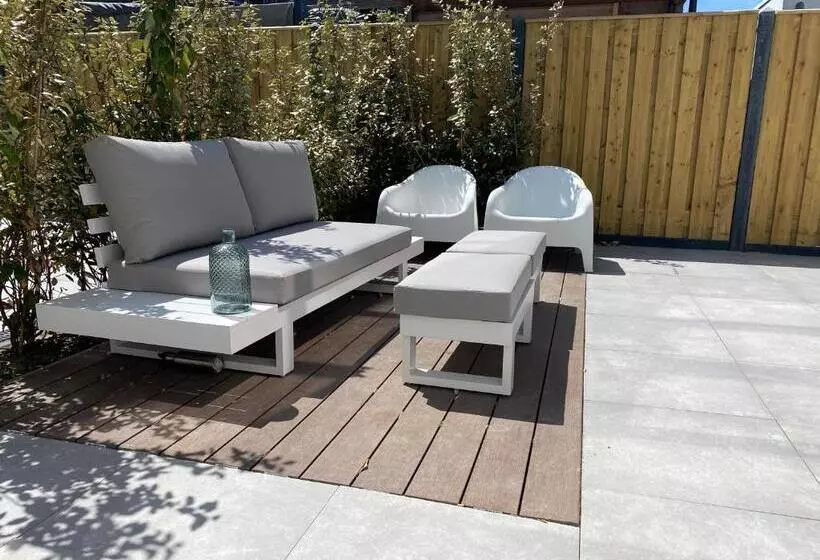 Luxe Vakantiewoning In Domburg, Vaandragerstraat