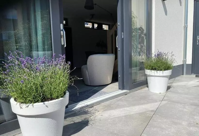 Luxe Vakantiewoning In Domburg, Vaandragerstraat