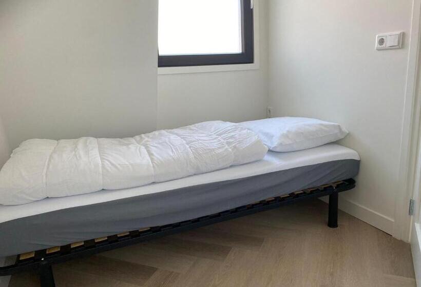 Luxe Vakantiewoning In Domburg, Vaandragerstraat