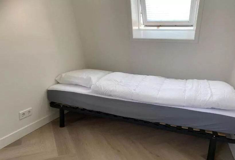 Luxe Vakantiewoning In Domburg, Vaandragerstraat