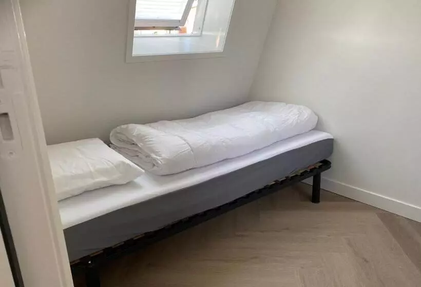 Luxe Vakantiewoning In Domburg, Vaandragerstraat