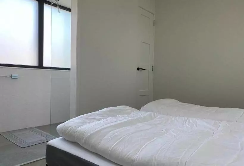 Luxe Vakantiewoning In Domburg, Vaandragerstraat