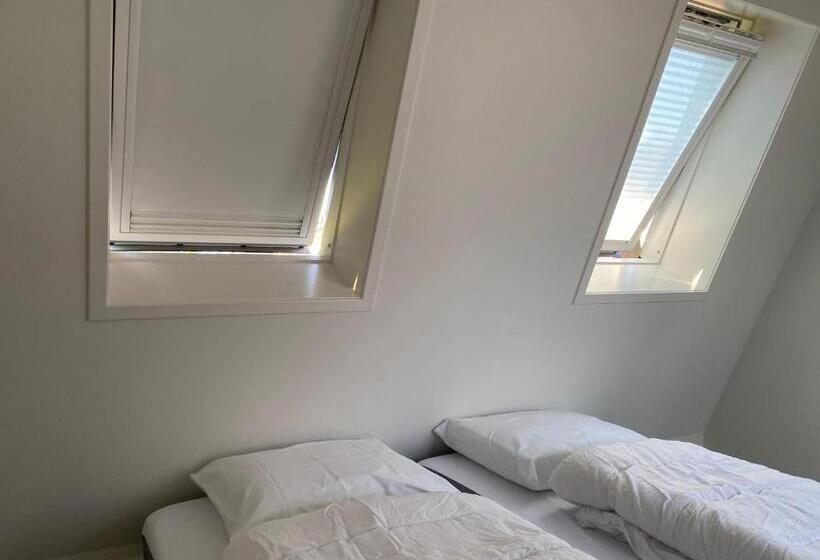 Luxe Vakantiewoning In Domburg, Vaandragerstraat