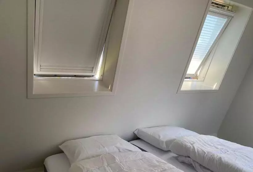 Luxe Vakantiewoning In Domburg, Vaandragerstraat