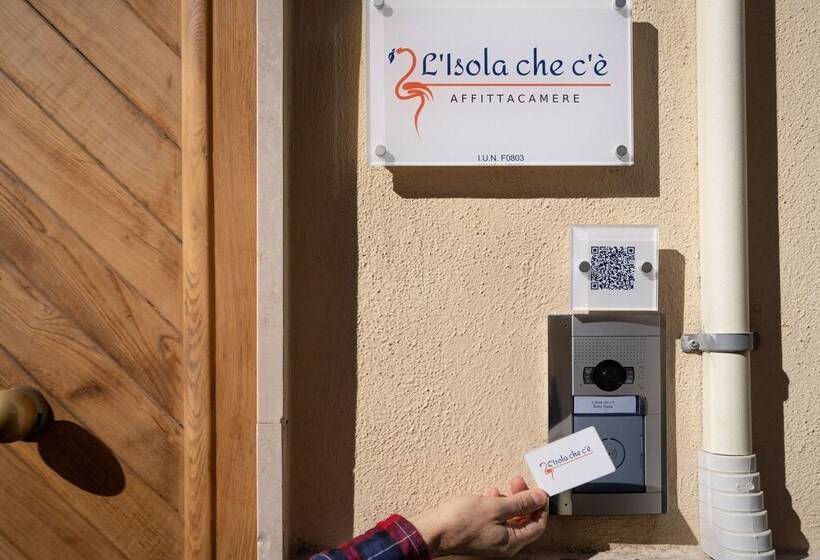 פנסיון L Isola Che C è