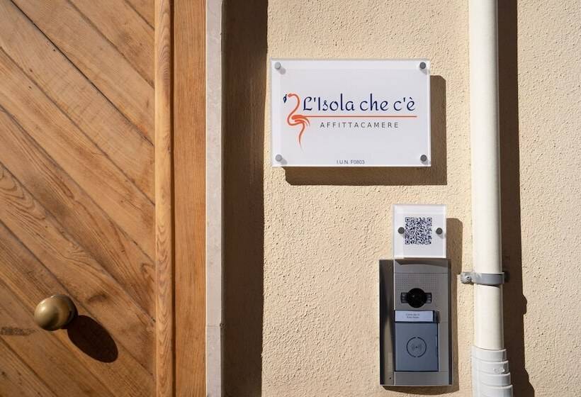 פנסיון L Isola Che C è