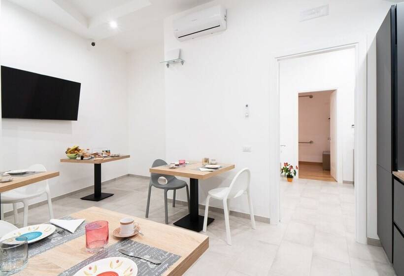 פנסיון L Isola Che C è