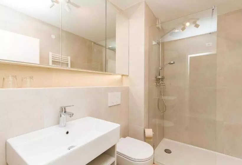 Premium Tartini Apartment 2 By Locap Group