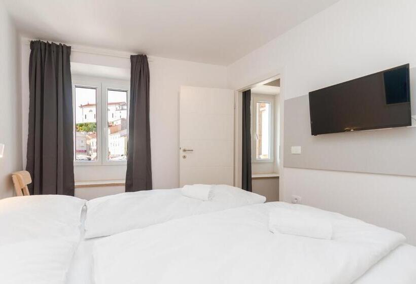 Premium Tartini Apartment 2 By Locap Group