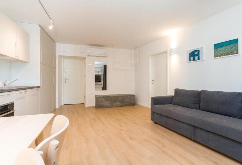 Premium Tartini Apartment 2 By Locap Group