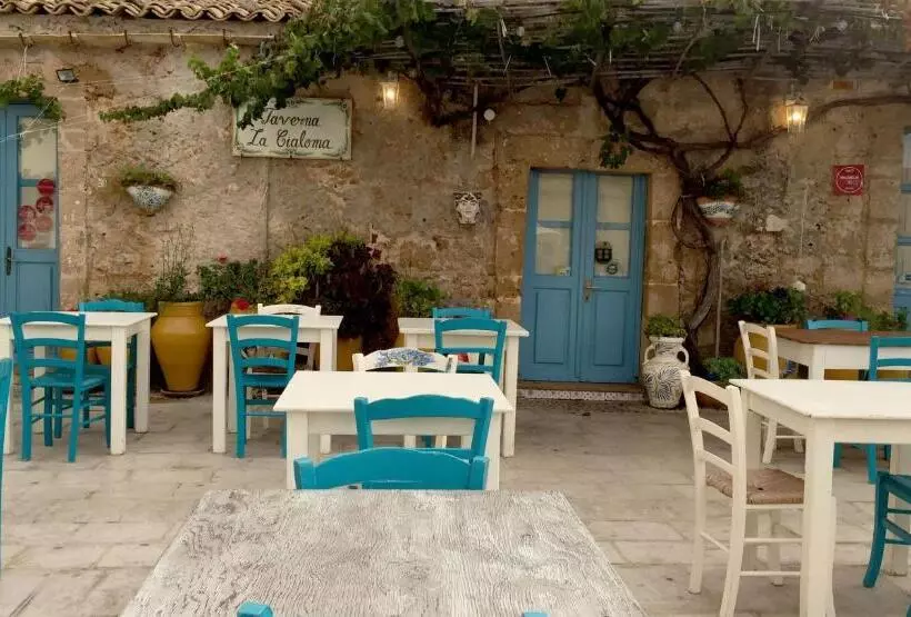 Avola My House B&b
