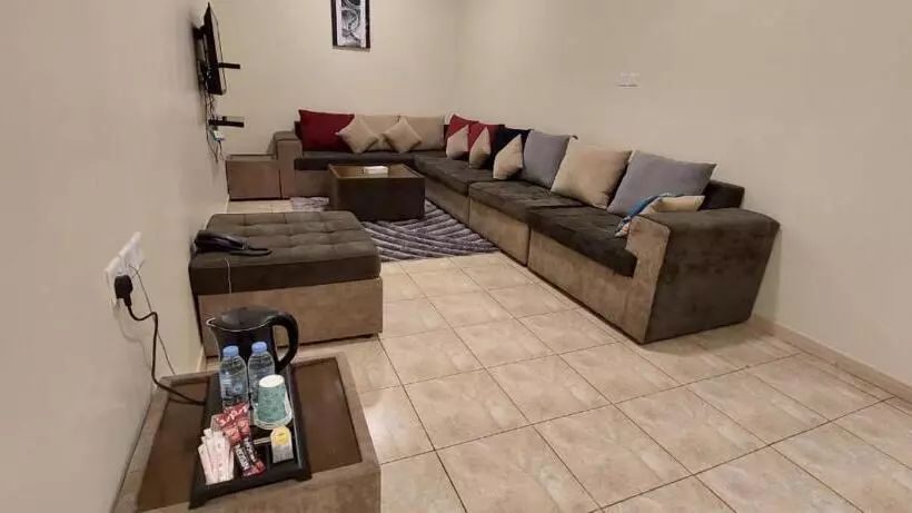 Hotelli ريف عسير للشقق المفروشة Reef Asir Furnished Apartments
