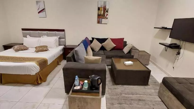 Hotelli ريف عسير للشقق المفروشة Reef Asir Furnished Apartments