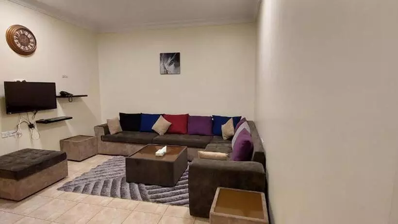 Hotelli ريف عسير للشقق المفروشة Reef Asir Furnished Apartments