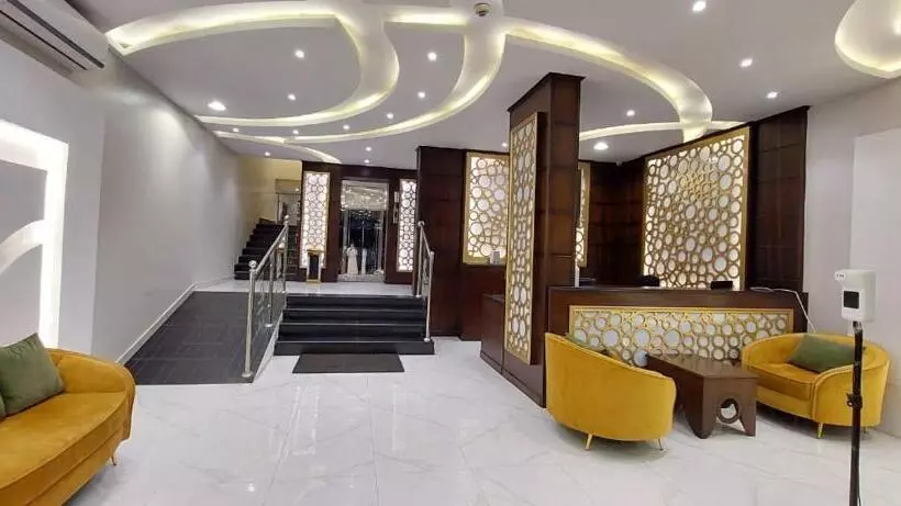 Hotelli ريف عسير للشقق المفروشة Reef Asir Furnished Apartments
