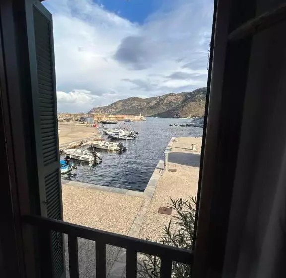 Hotelli Hôtel De La Jetée