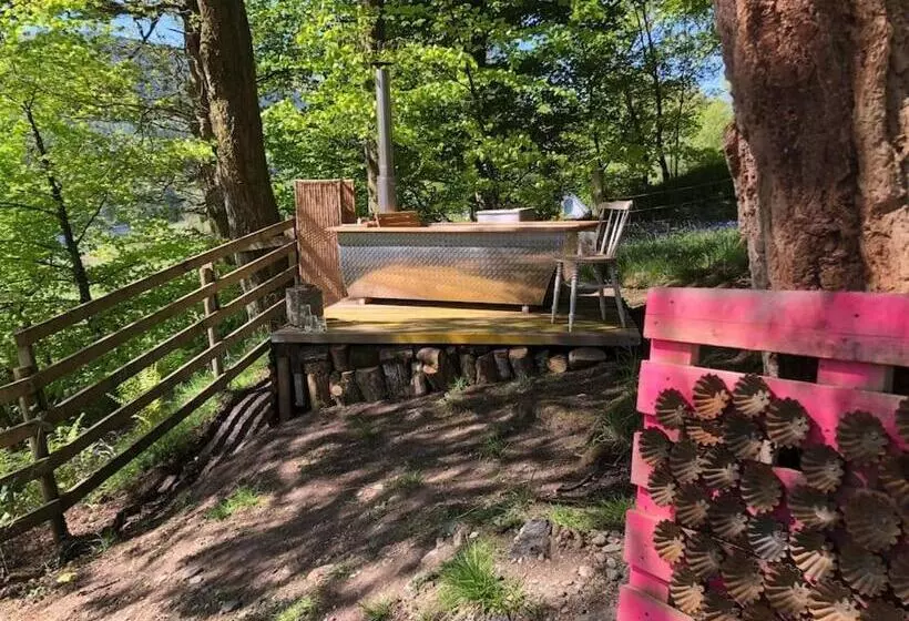 The Loveshack Lodge Balquhidder