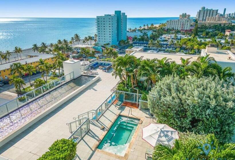 هاستل Hot Tub & Rooftop Pool  Near Beach