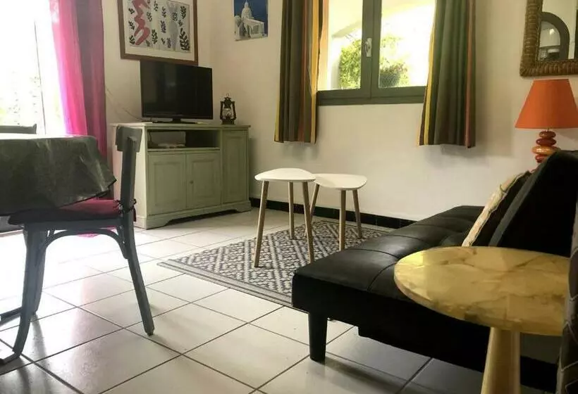 T2 Meublé Prats De Mollo   Fr 1 659 59