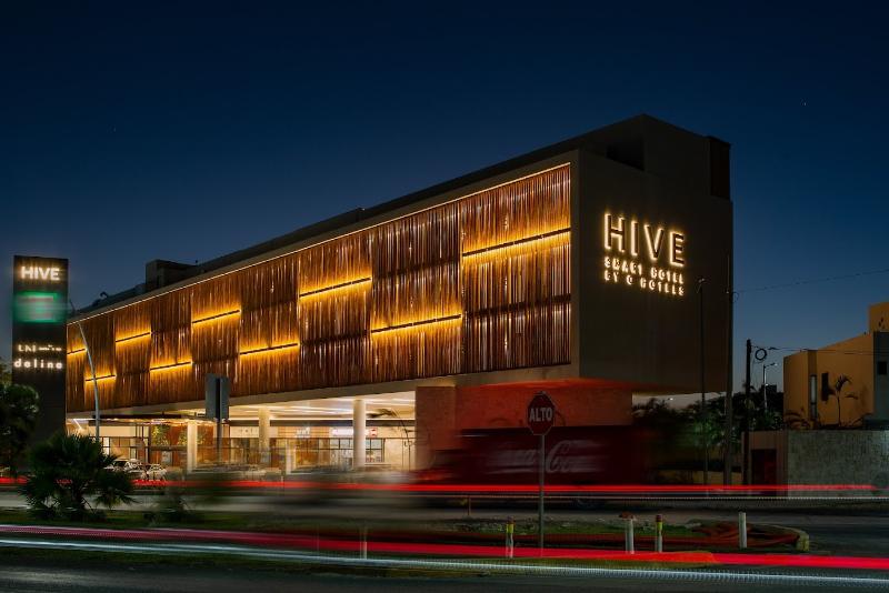Hive Cancun By G Hotels