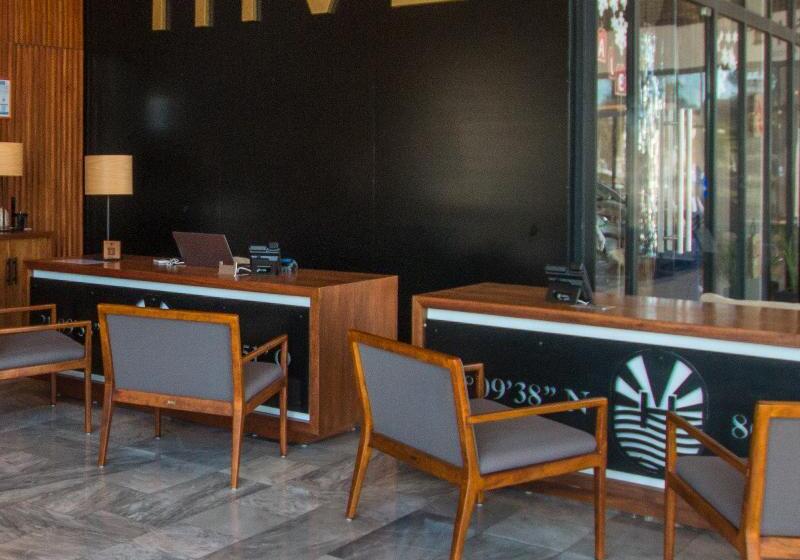 Hive Cancun By G Hotels