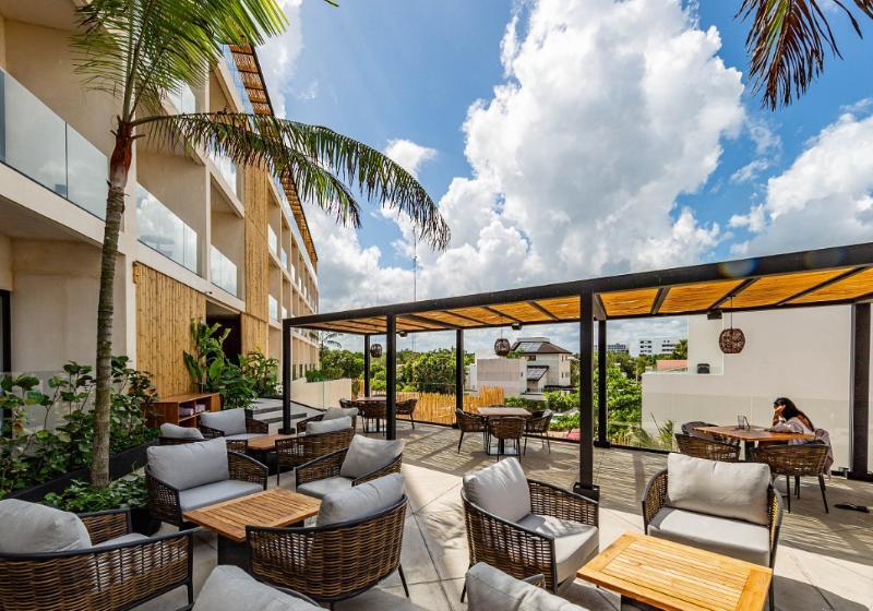 Hive Cancun By G Hotels