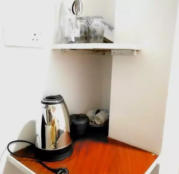 پانسیون Home Living Unit