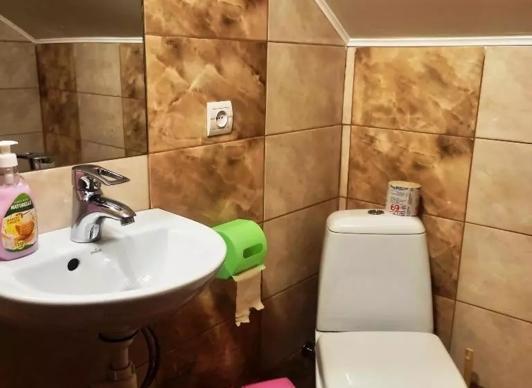 Aamiaismajoitus (B&B) садиба у василя