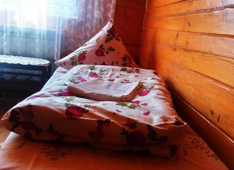 Aamiaismajoitus (B&B) садиба у василя