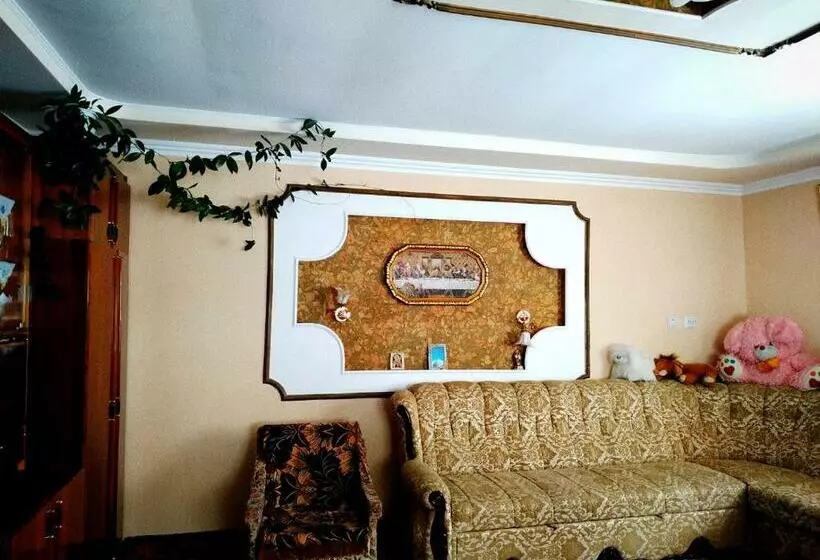 Aamiaismajoitus (B&B) садиба у пані марії