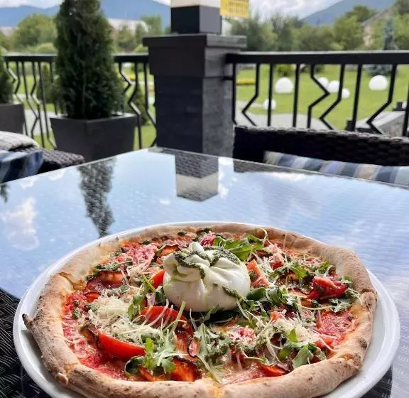 Hotelli фетрбуш