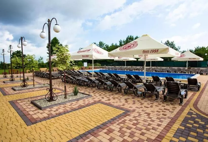 ホテル оазис