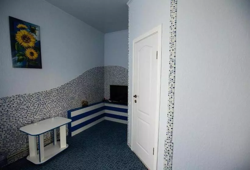 ホテル оазис