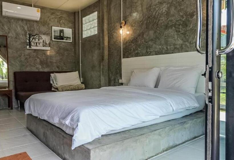 胶囊酒店 ศศิธารา การ์เด้นท์