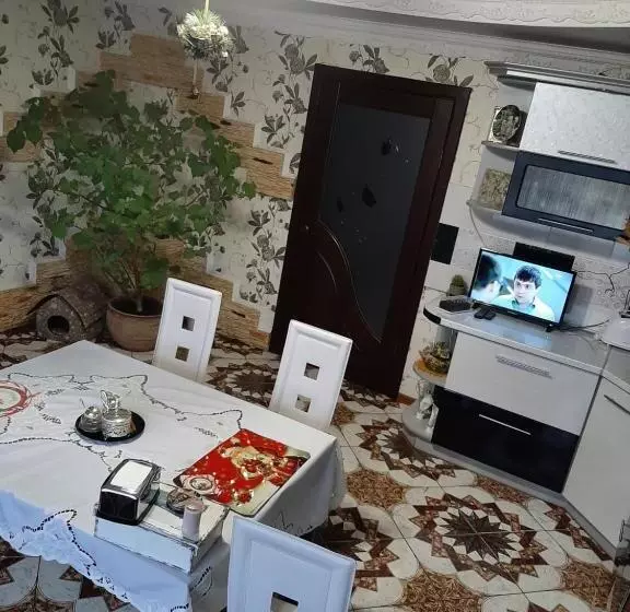 ペンション у ані