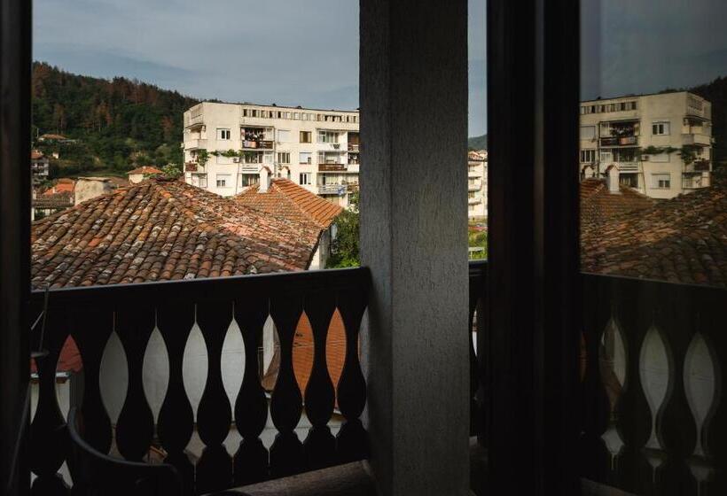 פנסיון андреева къща