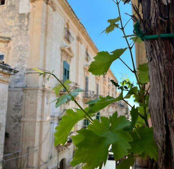 פנסיון Casa Modica   Luxury Rooms