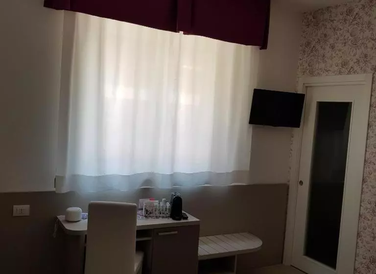 ペンション Eden Room