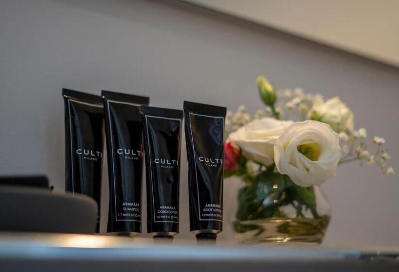 تختخواب و صبحانه Dimora Valmar Luxury Charm