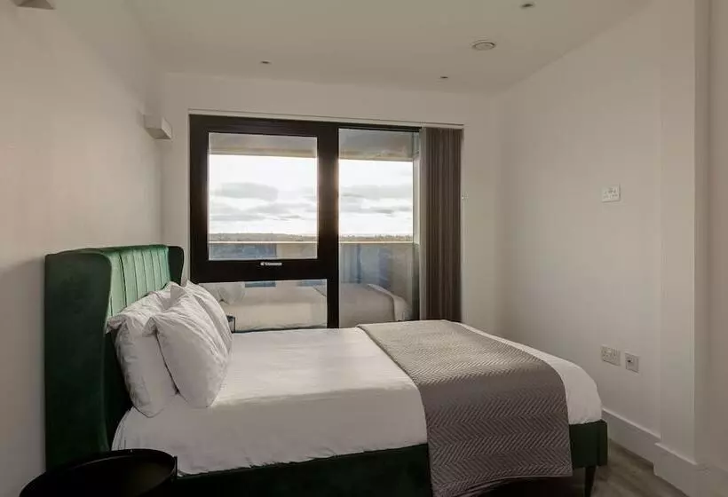 Charles Hope London Brentford