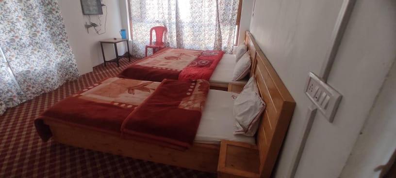 בית מלון כפרי Sakhi Cottage Wishing Well Pahalgam