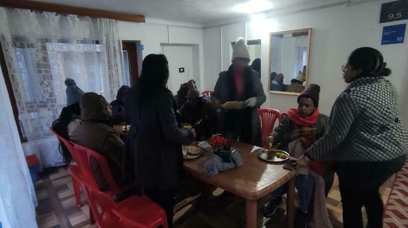 בית מלון כפרי Sakhi Cottage Wishing Well Pahalgam