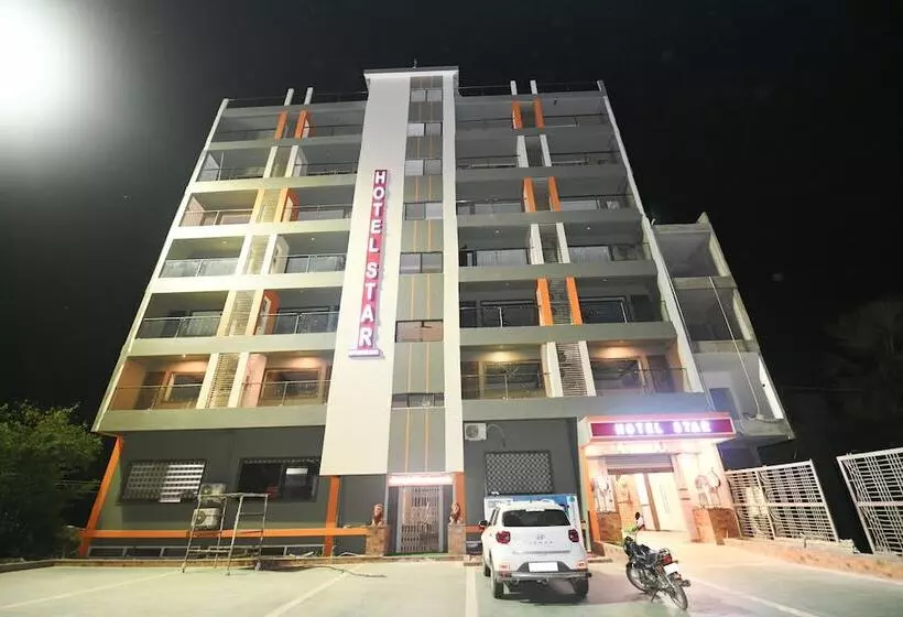 هتل Star Bodh Gaya