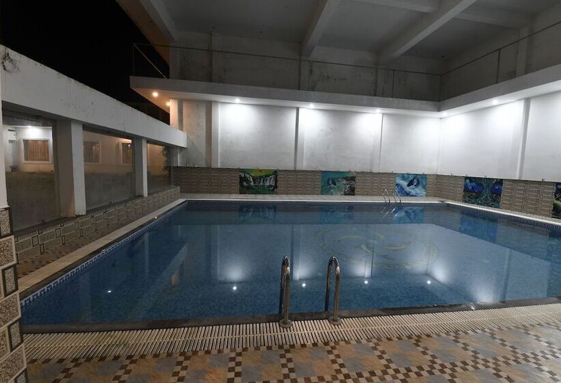 هتل Star Bodh Gaya