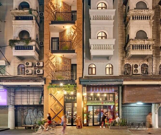 Отель The Moment Chiangmai