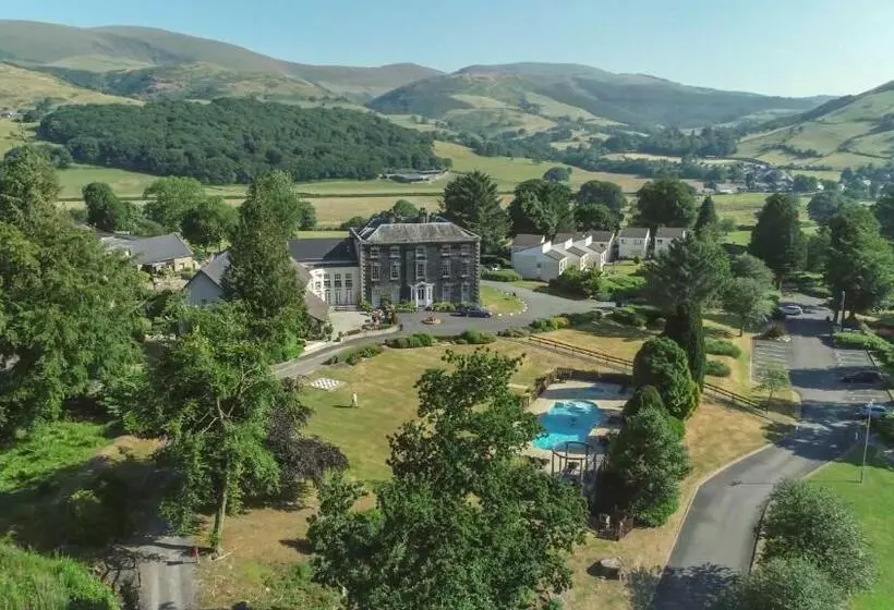 Macdonald Plas Talgarth Resort